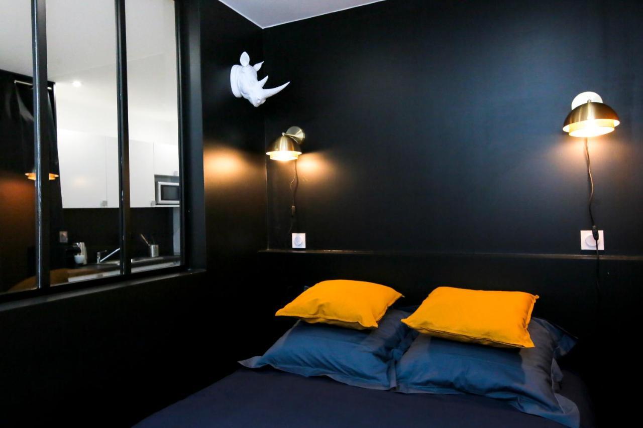 Le Rhinoceros, T1 Hypercentre Chic Et Cosy, Wifi Par Sovalfi Apartment Saint-Etienne  Bagian luar foto