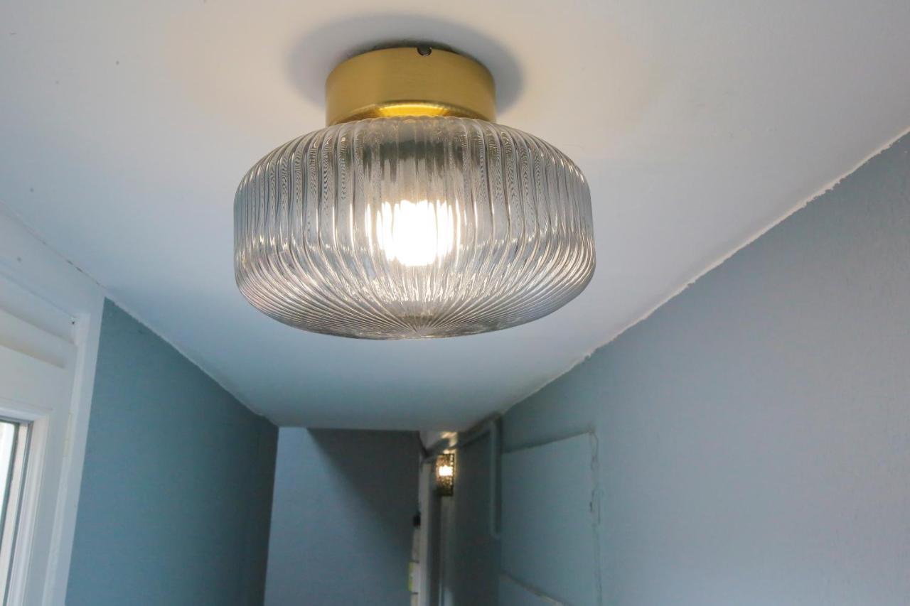 Le Rhinoceros, T1 Hypercentre Chic Et Cosy, Wifi Par Sovalfi Apartment Saint-Etienne  Bagian luar foto